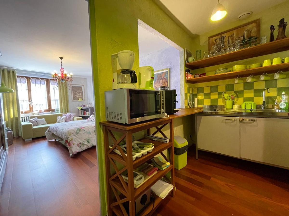 Appartements & Chambres Les Loges Du Capucin 凯泽贝尔 外观 照片